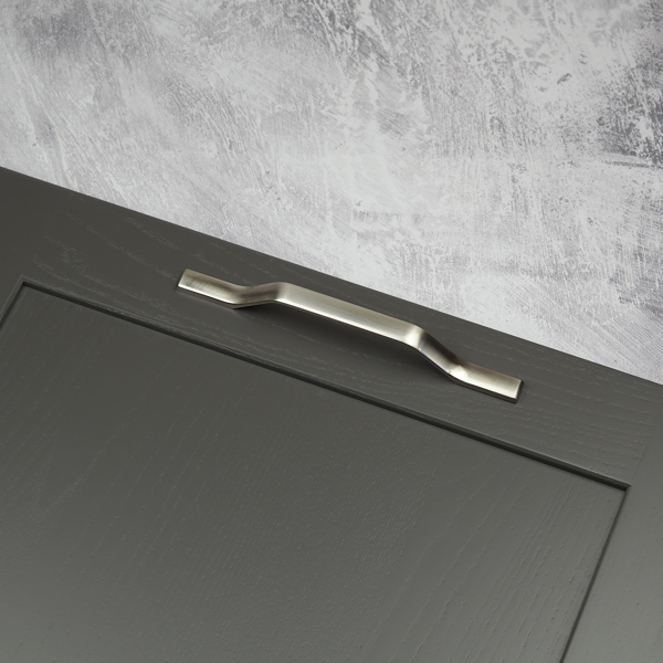 Handle & Home 160mm / 192mm Satin Brushed Nickel Strap Cabinet Handle