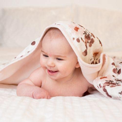 Lulujo - Quilted Blanket  - Eucalyptus