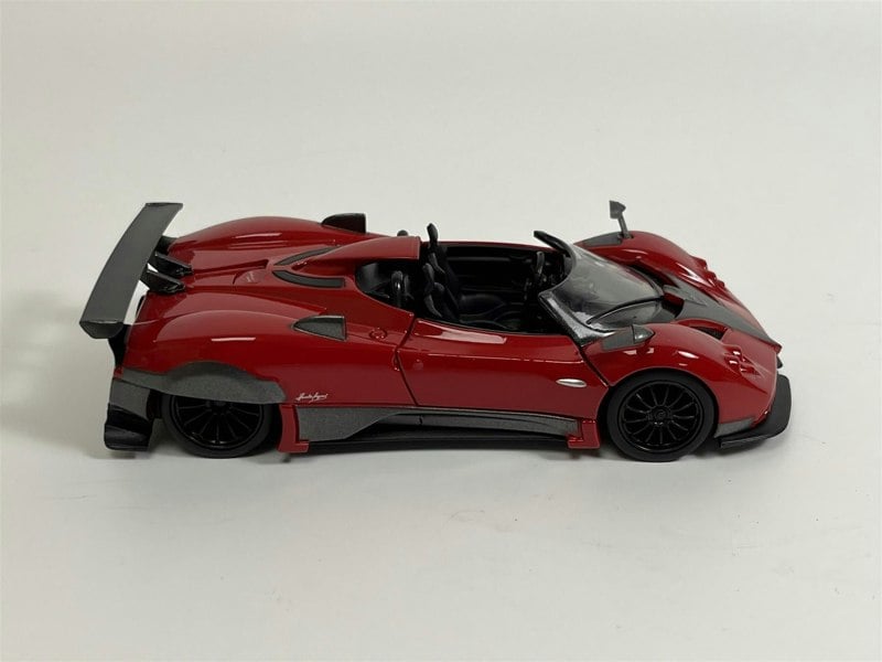 Tayumo Pagani Zonda HP Barchetta Red LHD 1:36 Pull & Go Tayumo 36120212