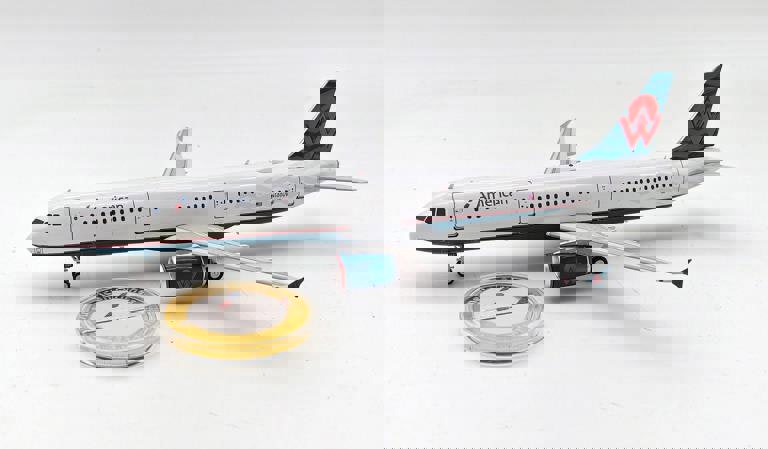 InFlight200 American Airlines Airbus A321-231 N580UW With Stand And Collectors Coin 1:200 Scale Inflight200 IF321AA580