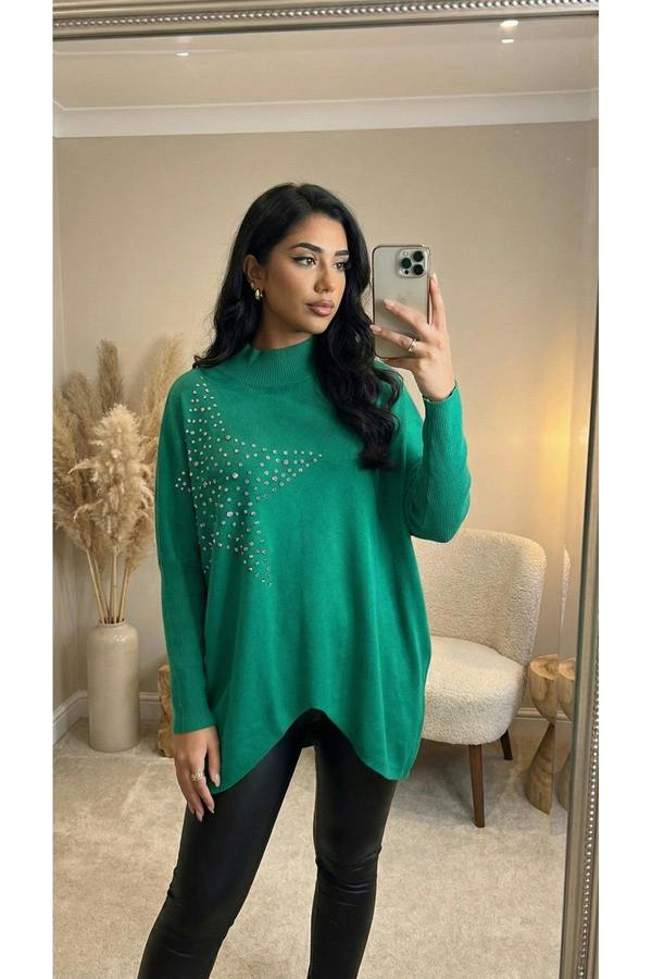 Jaira Oversized Knitted Jumper With Studded Star Detail - Green