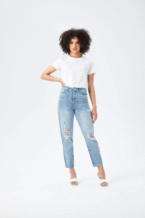 Urban Bliss Lola Ripped Mom Jean