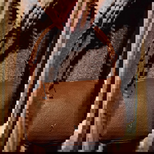 Assots London 'CITY BAG' Tan Soft Pebble Grain Real Leather Shoulder Bag