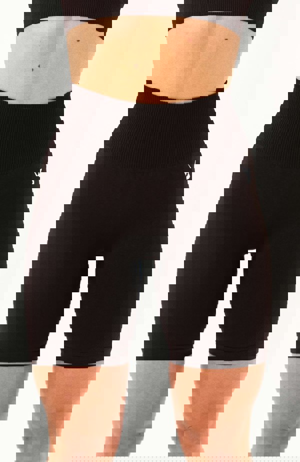 V3 Apparel Women's seamless Limitless high waisted cycle shorts in walnut brown – Squat proof 5 inch inseam leg bum enhancing shorts for Gym workouts training, Running, yoga, bodybuilding and bikini fitness.