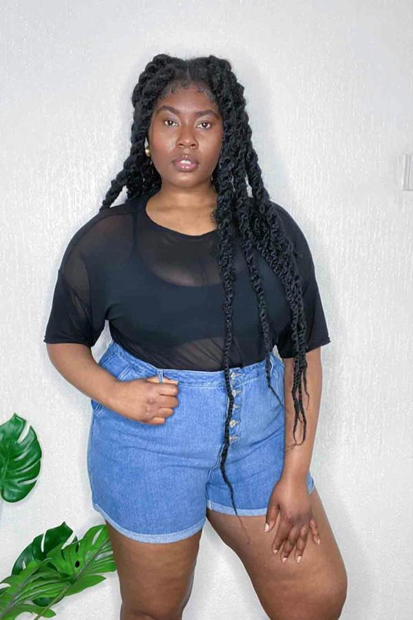 Urban Bliss Curve Virgo Button Front Short Mid Wash