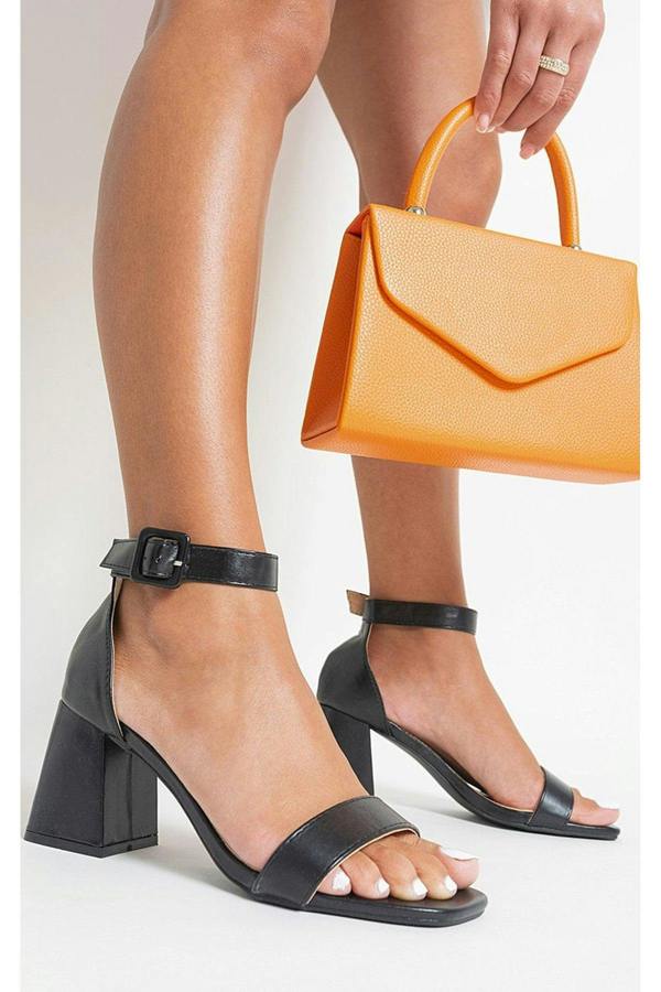 Amira Chunky Heeled Ankle Strap Sandals - Black