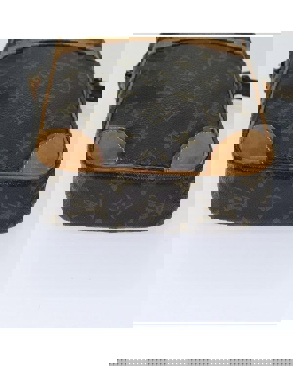 193983940.jpg