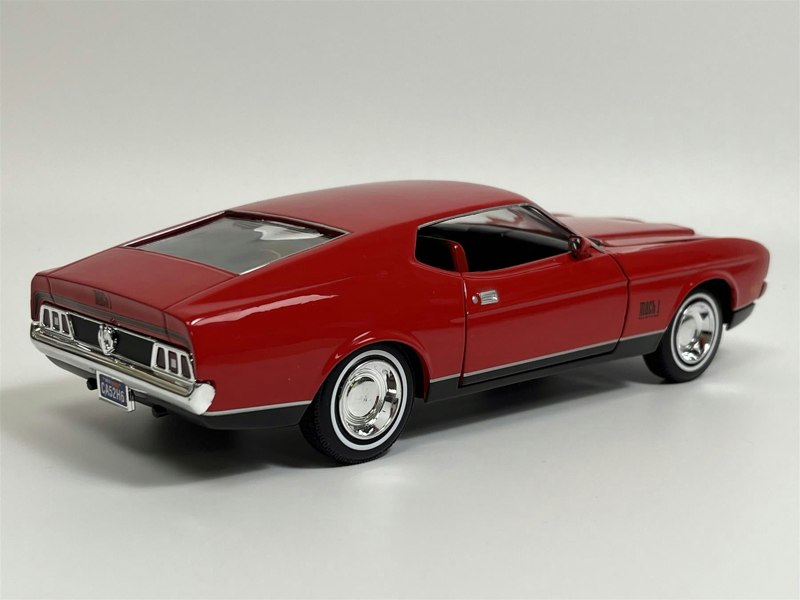 Motor Max James Bond 007 Diamonds Are Forever 1971 Ford Mustang Mach I Red 1:24 Scale Motor Max 79851