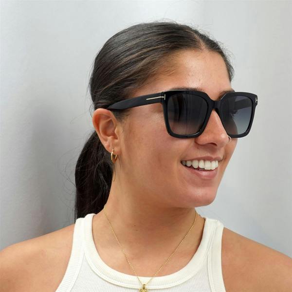 Tom Ford Sunglasses Selby FT0952 01D Shiny Black Smoke Polarized