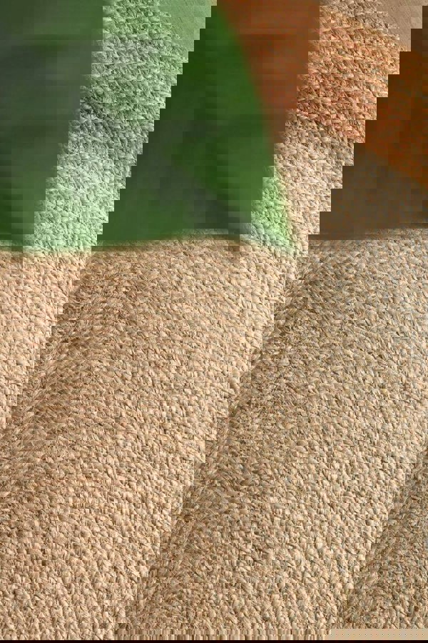 The Rugs Jutta Natural Round Jute Rug - Stylish & Comfort