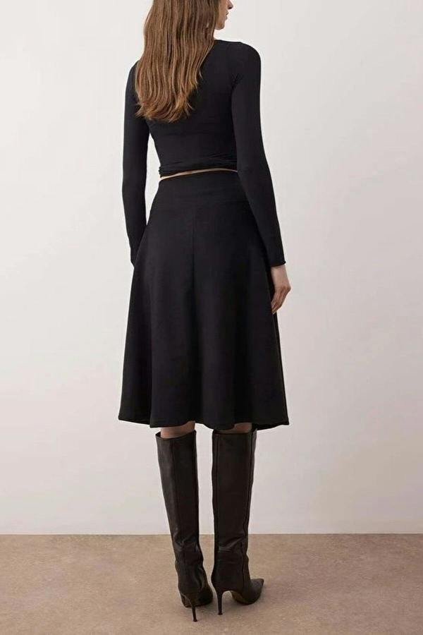 WOVCOR A-line Midi Knit Skirt