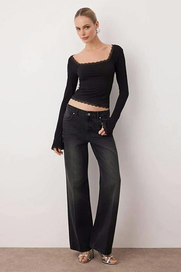 WOVCOR Square Neck Knit Party Blouse with Lace Detail