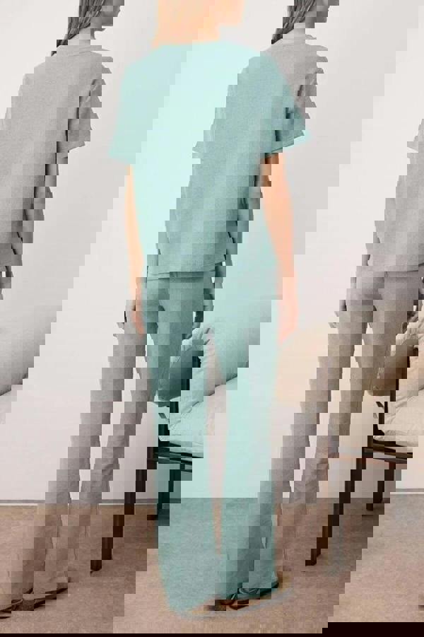 WOVCOR 2-Piece Waffle Textured Knit Pajama Set with Waist Tie Detail