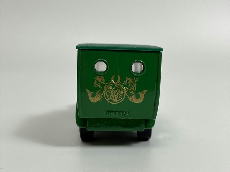MCSlots Ford Model A William Lusty Green 1:64 Scale Matchbox MB38D S8