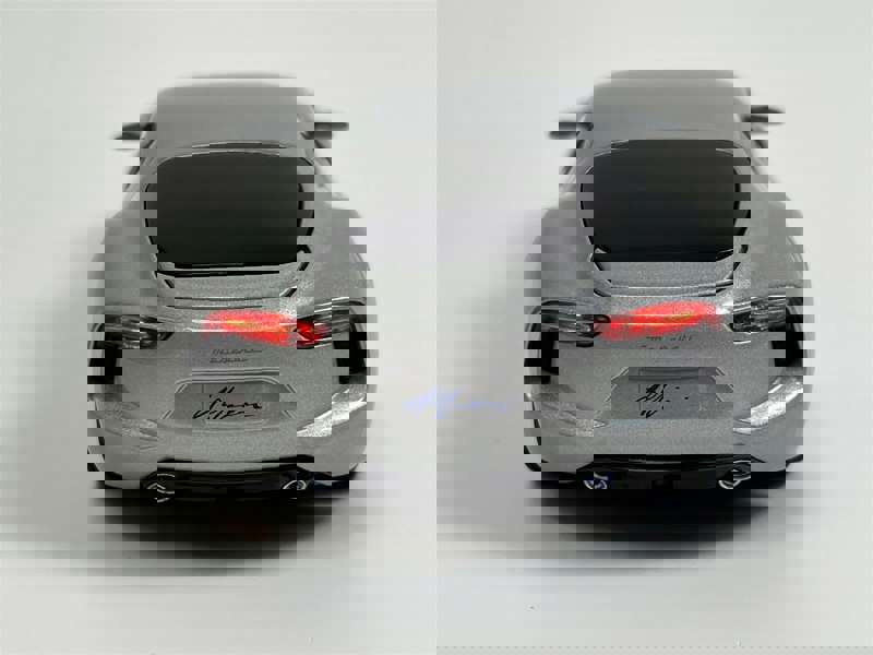 Tayumo Maserati Alfieri 2014 Concept Silver LHD 1:32 Light & Sound Tayumo 32125012