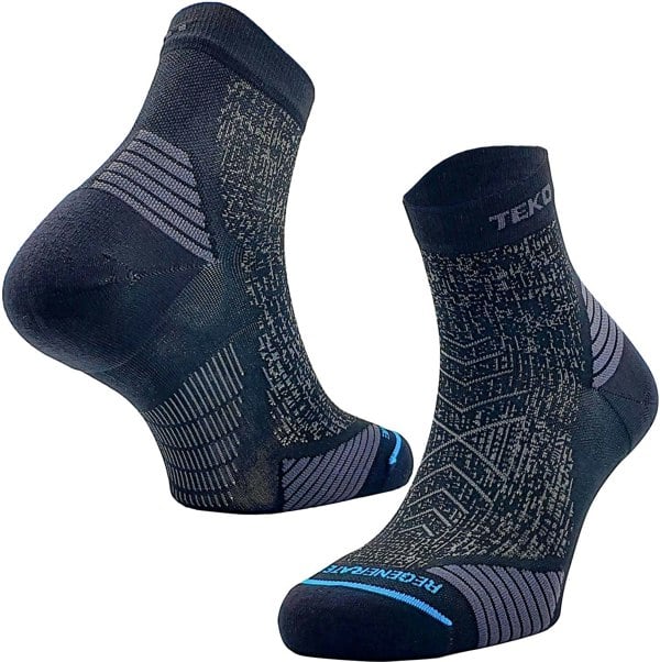 Teko Socks Teko Adult ecoRUN 2.0 Lightweight Mini-Crew Sports Socks {T-2503}