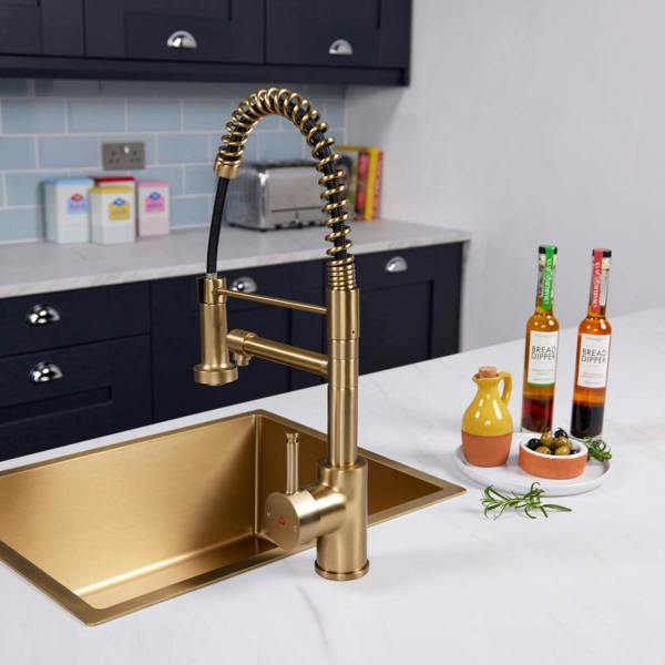 Flode böjig | Multiuse Style 3 in 1 Instant Boiling Tap with Flexi Spray | Brushed Brass Finish