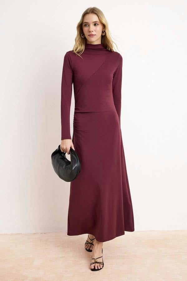 WOVCOR Round Neck Long Sleeve Ruched Detail Bodycon Maxi Dress