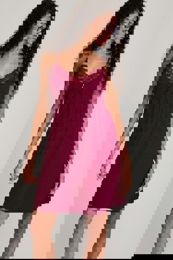 Pretty You London Women's Bamboo Lace Chemise Nightdress in Bordeaux