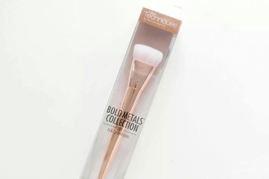 Real Techniques Bold Metal 301 Flat Contour Brush