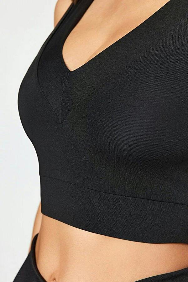 WOVCOR Padded V-Neck Thick Strap Knitted Sports Bra