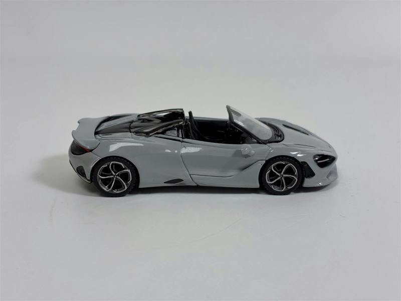 MCSlots McLaren 750S Spider Cirrus Grey LHD 1:64 Scale Mini GT MGT00973L