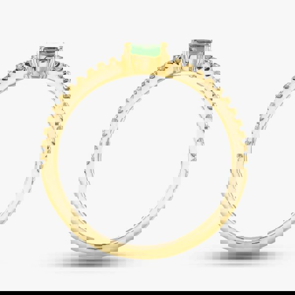 T. H. Baker 18ct Yellow Gold Oval Cut Emerald & Brilliant Cut Diamond Shoulder Set Solitaire Ring R26803KY18GG005 18KY