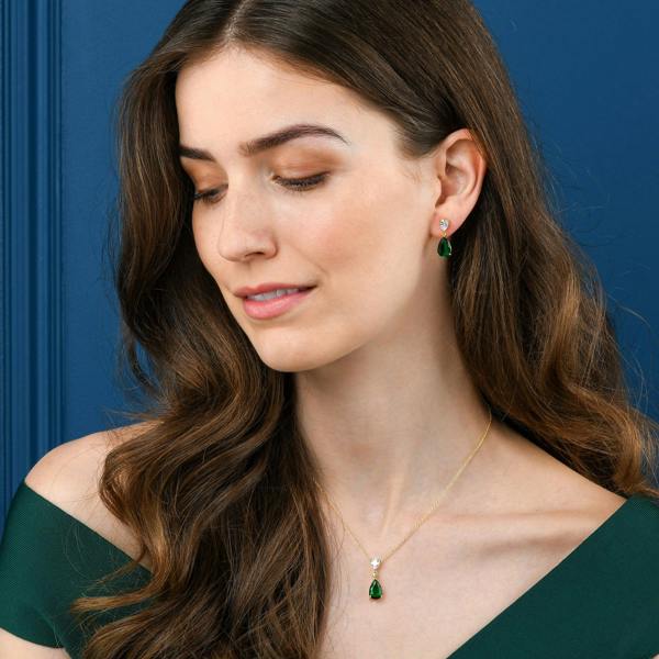 namana Gold Plated 925 Sterling Silver Green Pear Drop Pendant Necklace For Women