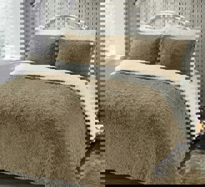 Velosso Alaska Shaggy Faux Fur Fluffy and Warm Fleece Duvet Cover Set