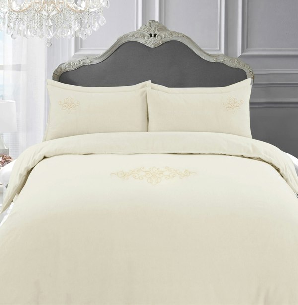 Sweet Dreams Grosvenor Scroll 330 Thread Count Embroidered Duvet Cover Set