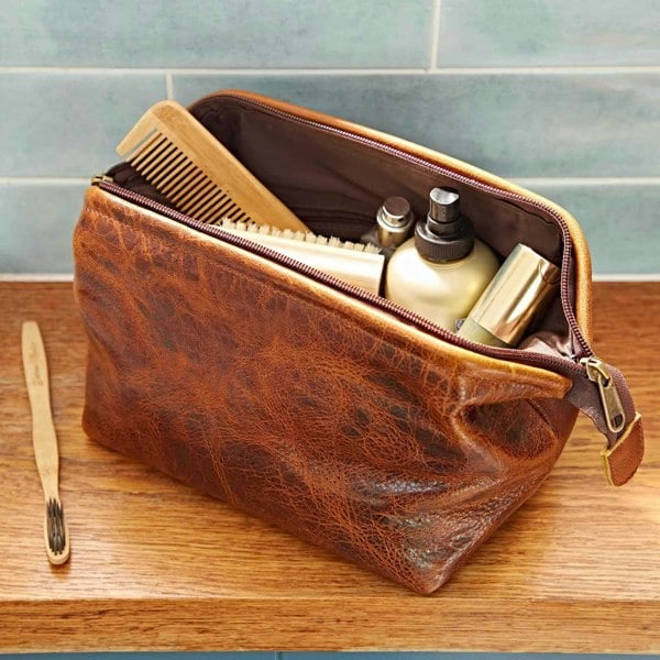 Paper High Distressed Leather Wash Bag