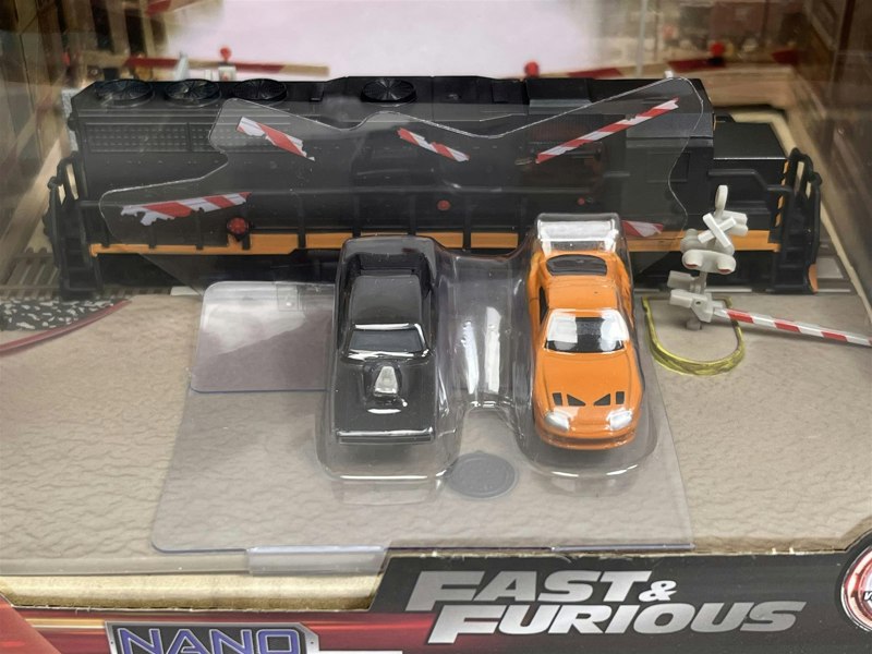 Jada Fast & Furious Final Race Course Finale Nano Scene 1:24 Jada 34915