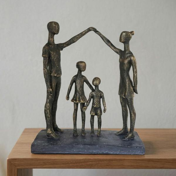 Garden Greatness Abstract Family Decorative Sculpture
