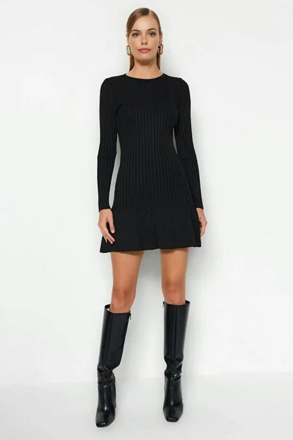 WOVCOR Mini Pleated Knit Dress