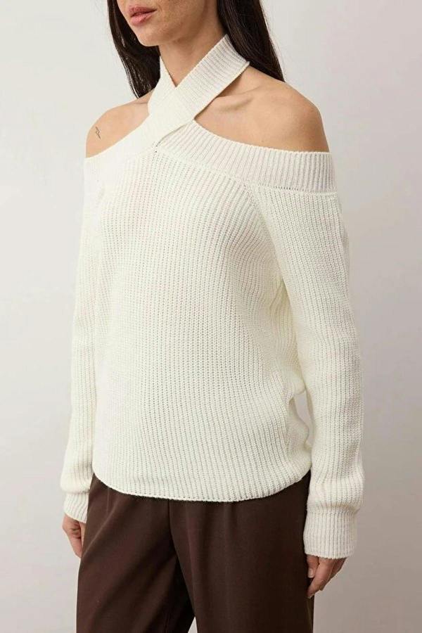 WOVCOR Crop Knit Sweater with Collar Detail
