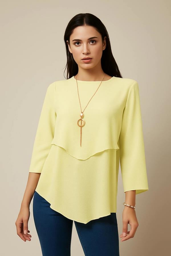 Hoxton Gal 3/4 Sleeve Relaxed Layered Top With Necklace