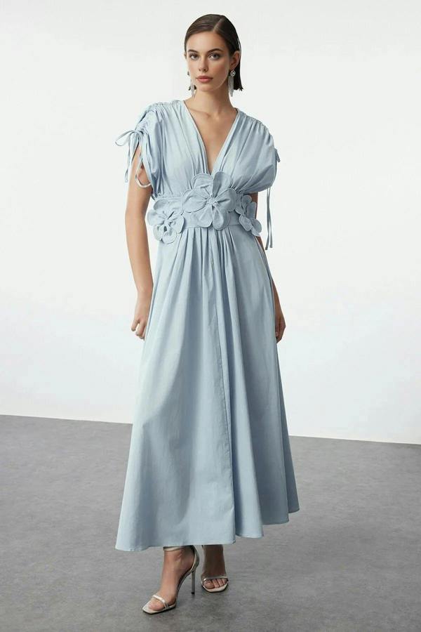 WOVCOR Floral Applique Detail V-Neck Gathered Maxi Woven Dress