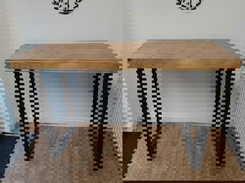 Chunky & Sturdy Breakfast Bar - TRL Handmade Furniture