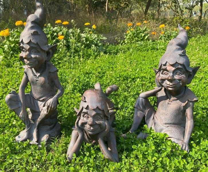 Inspirational Gifting Pixie Sitting Garden Sculpture Ornament Resin Statue