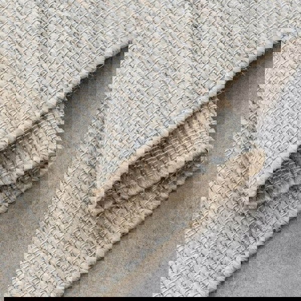 Handloom Jute Rug Dhaka Natural White