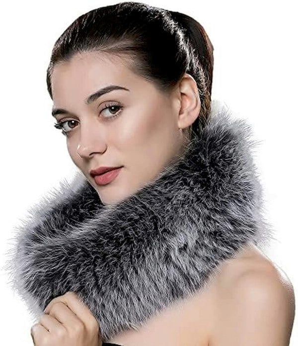 fur_scarf_black-brissa