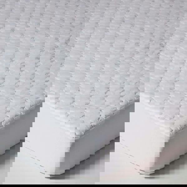 HOMESCAPES Luxury Triple Fill Mattress Protector