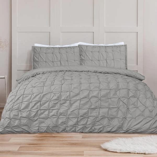 Rouched Pleat Duvet Cover With Pillowcases - Light Grey
