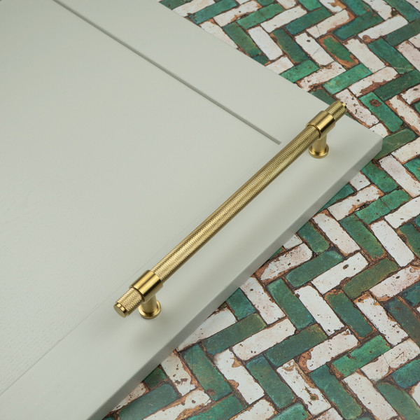 Handle & Home Satin Brass Knurled Handles with Clasp Detailing - 224mm Handle