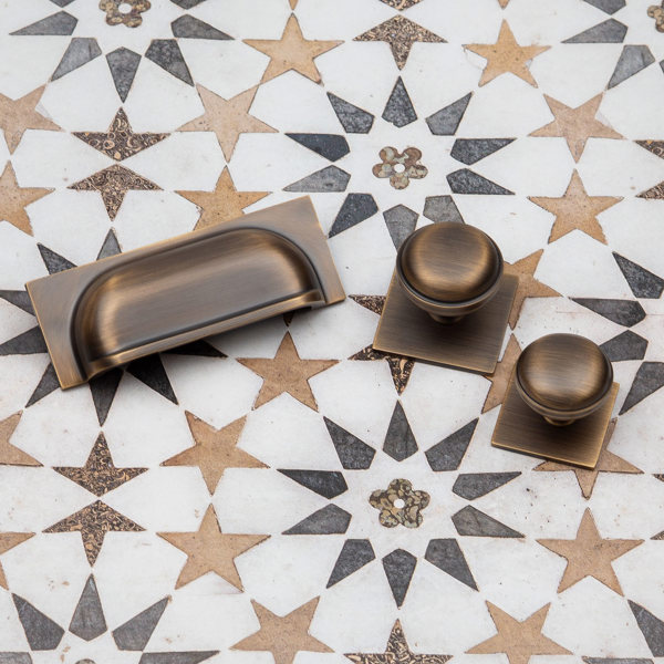 Handle & Home Antique Brass Round Knobs & Cup With Backplate