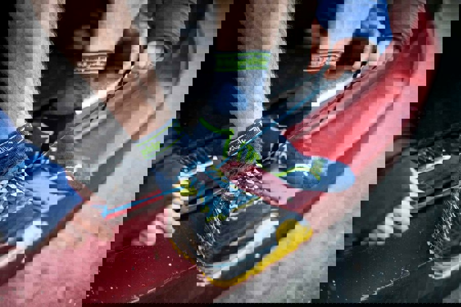 Bridgedale Men's Lightweight T2 Merino Run Mini-Crew Socks {BR-710199}