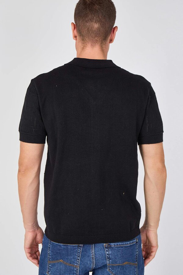 Men's Textured Knitted Button-Through Polo Shirt