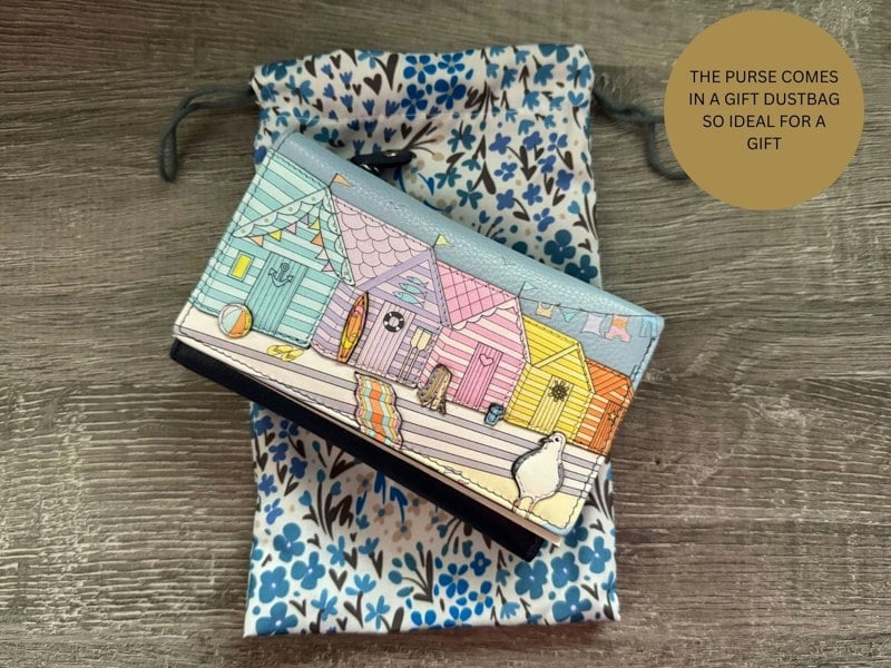 Mala Leather Woolacombe Trifold RFID Purse – Soft Leather – Beach & Dog Appliqué Design
