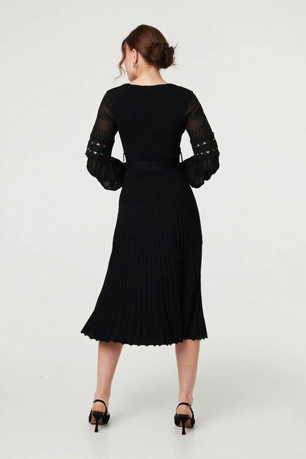 Black | Pleated Lace Puff Sleeve Midi Dress
