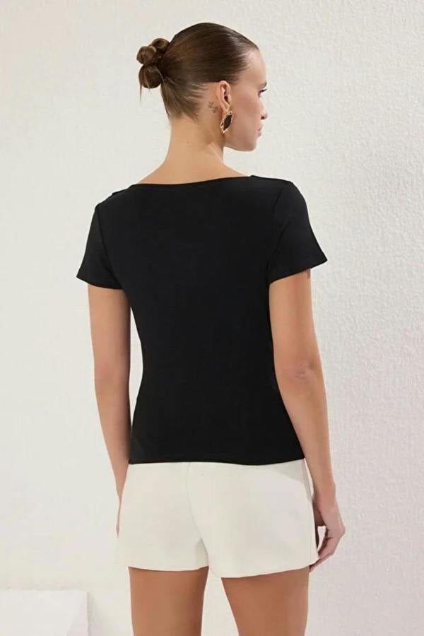 Hoxton Gal Draped/Gathered Detail Fitted Knit Blouse